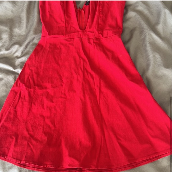 Solemio red flare low cut party mini dress - Picture 10 of 12